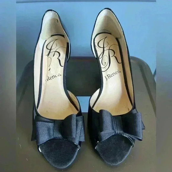 J. Renee black heels - Picture 3 of 4